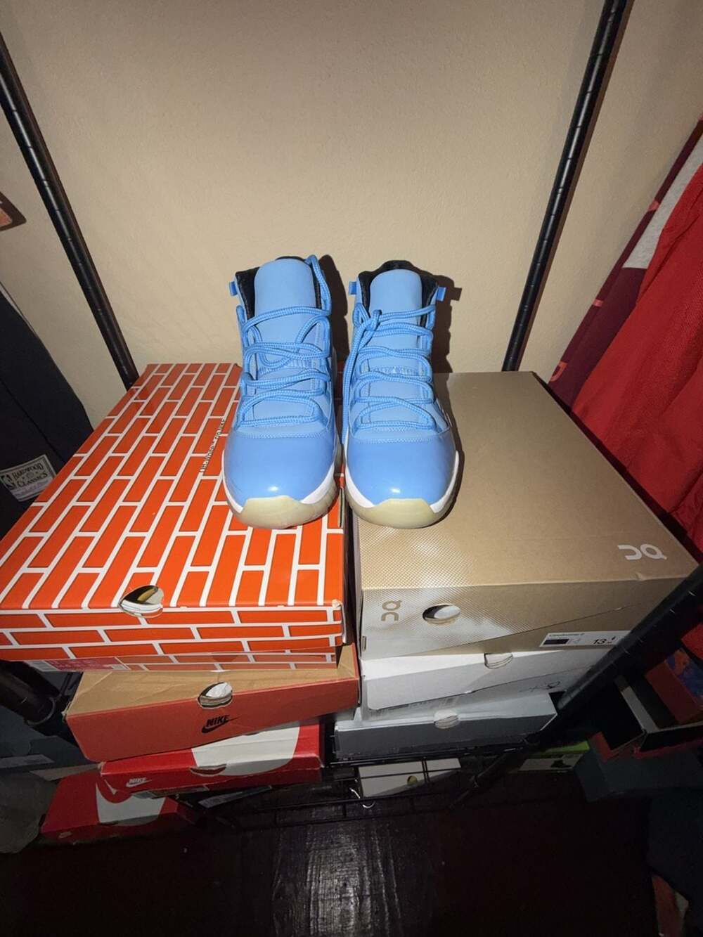 Nike Air Jordan 11 Retro “Pantone”